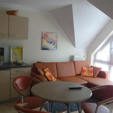 Apartment Fritzis Haus Dierhagen